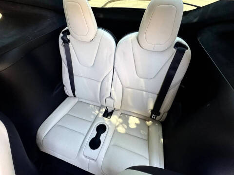 2022 Tesla Model X