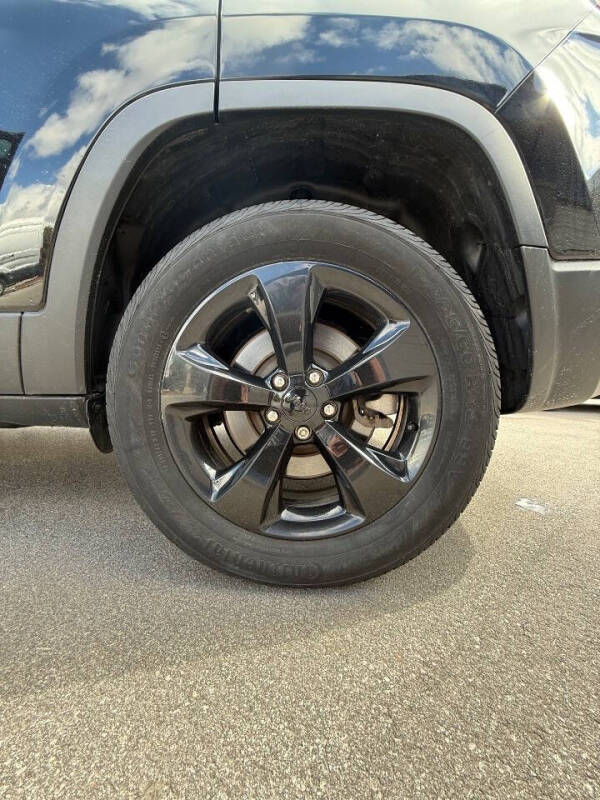 2021 Jeep Cherokee Latitude Plus