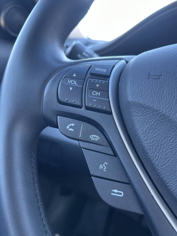 2013 Acura ILX 2.0L w/Tech