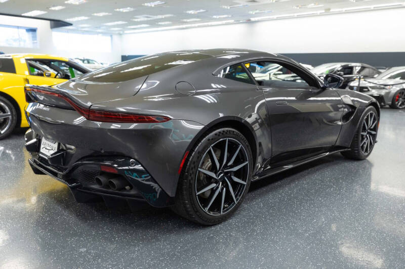2020 Aston Martin Vantage
