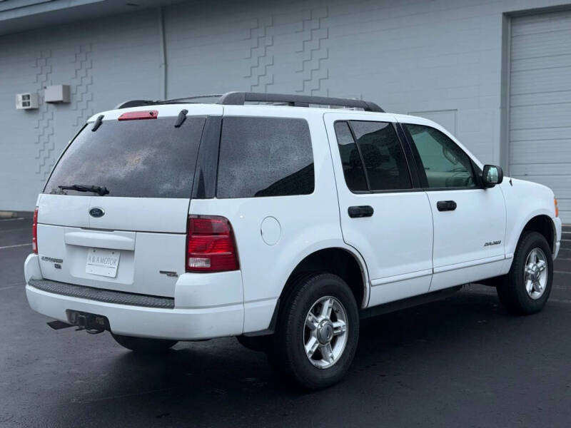 2005 Ford Explorer XLT
