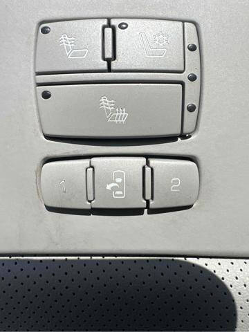 2010 Cadillac DTS Premium Collection