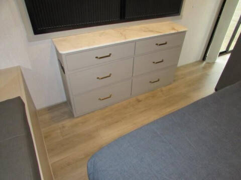 2024 Forest River T322 VIEW