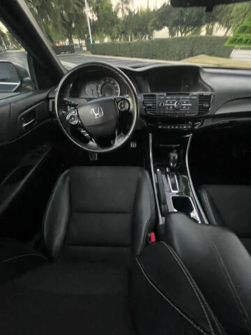 2017 Honda Accord Sport