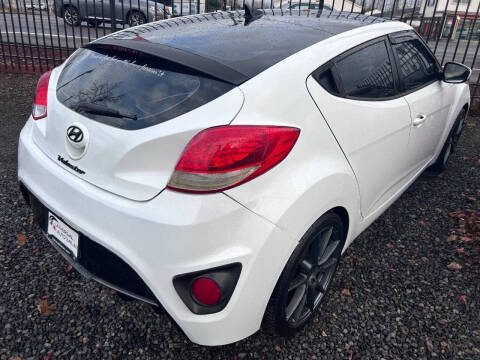 2013 Hyundai Veloster RE MIX