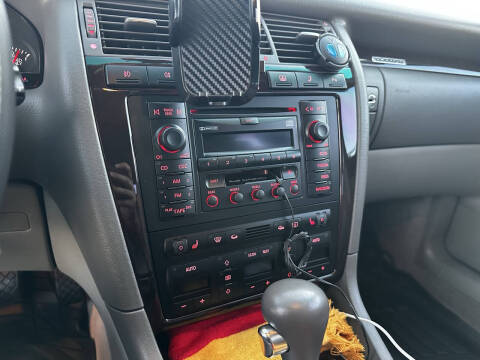 2000 Audi A8 quattro