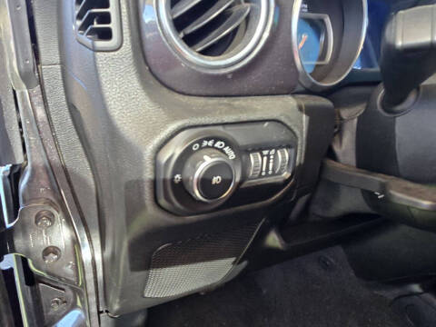 2020 Jeep Wrangler Unlimited Sahara Altitude