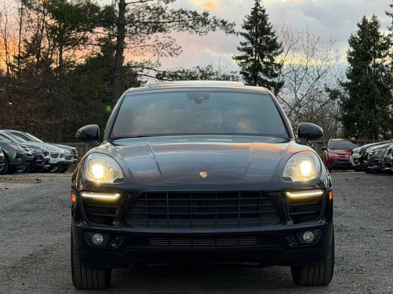 2017 Porsche Macan