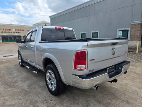 2017 RAM 1500 Laramie