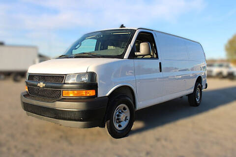 2023 Chevrolet Express 2500