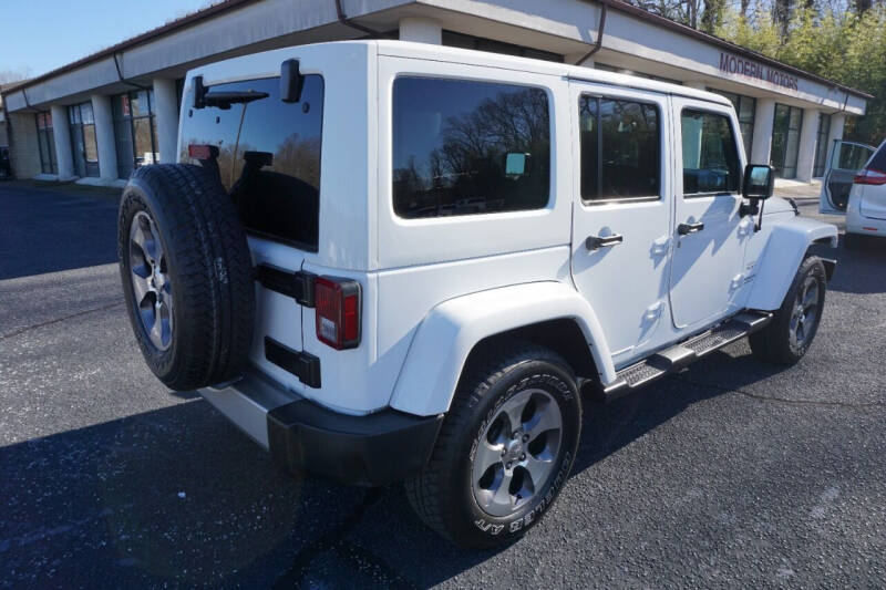 2017 Jeep Wrangler Unlimited Sahara