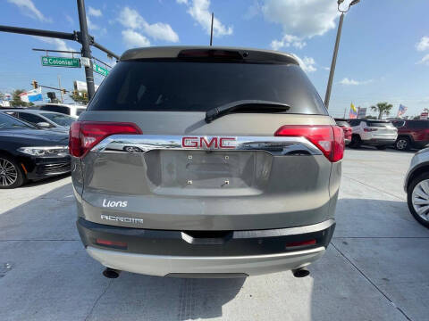 2019 GMC Acadia SLT-1