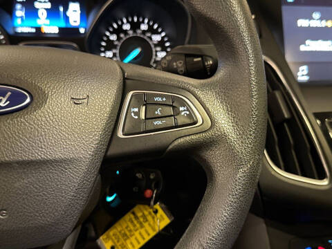 2017 Ford Focus SEL