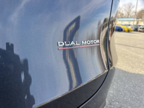 2025 Tesla Model Y Performance