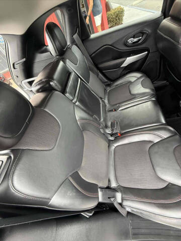 2018 Jeep Cherokee Trailhawk