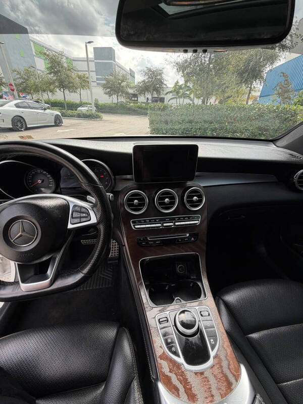 2019 Mercedes-Benz GLC GLC 300