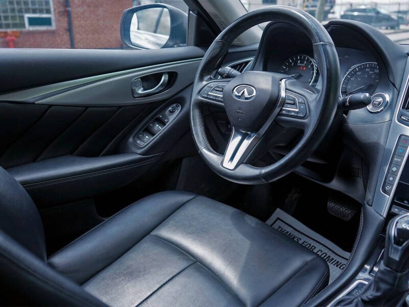 2021 Infiniti Q50 Luxe