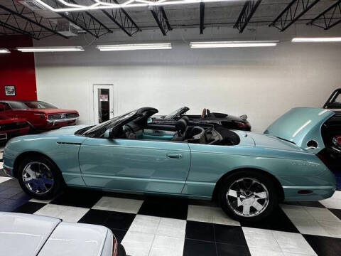 2002 Ford Thunderbird Deluxe