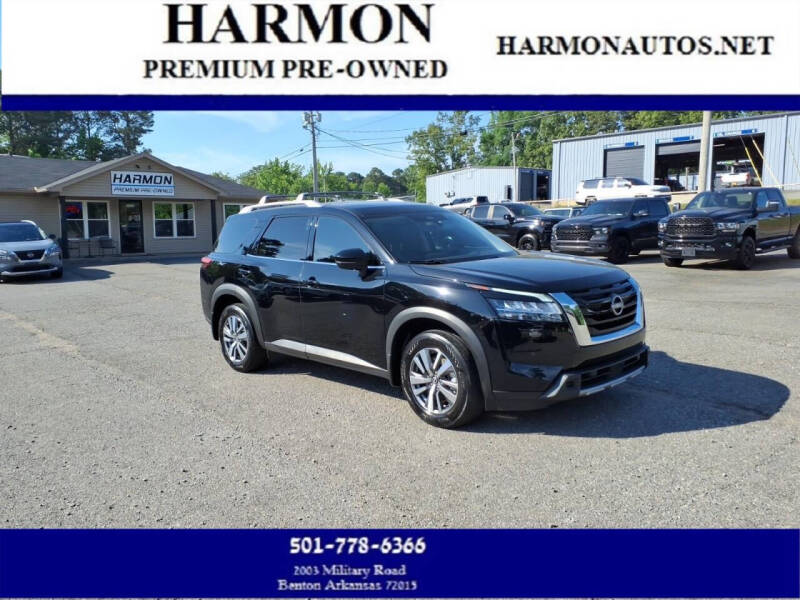 2024 Nissan Pathfinder SL