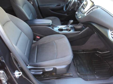 2017 Chevrolet Malibu LT