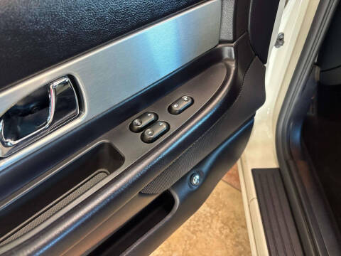 2003 Ford Thunderbird