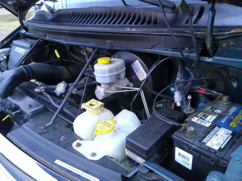 2000 Dodge Ram Van 1500