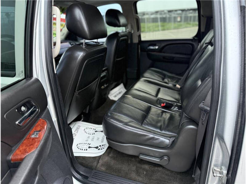 2012 GMC Yukon XL SLT