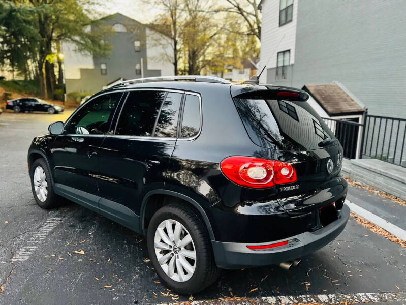 2011 Volkswagen Tiguan S