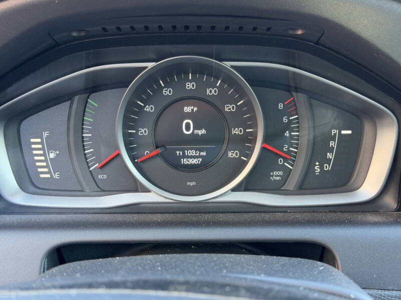 2016 Volvo XC60 T5 Drive-E