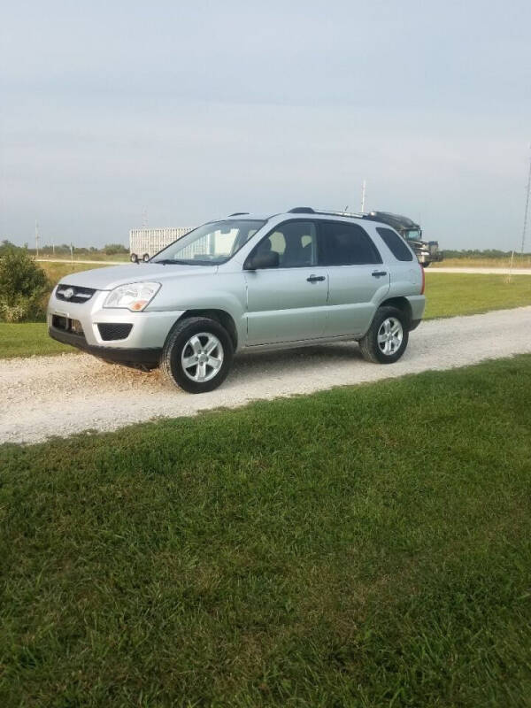 2010 Kia Sportage for sale at WESTSIDE GARAGE LLC in Keokuk IA