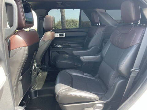 2022 Ford Explorer Platinum
