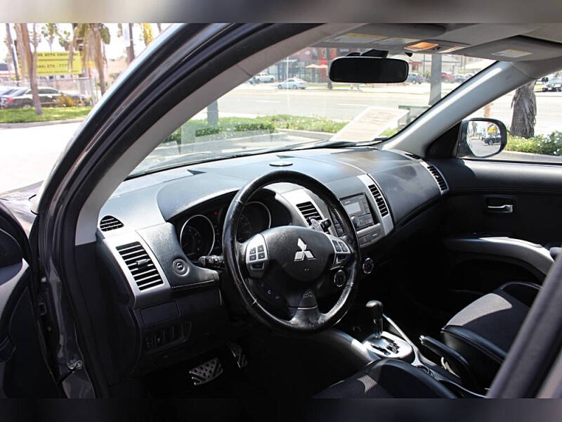 2011 Mitsubishi Outlander GT