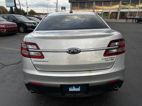 2013 Ford Taurus Limited