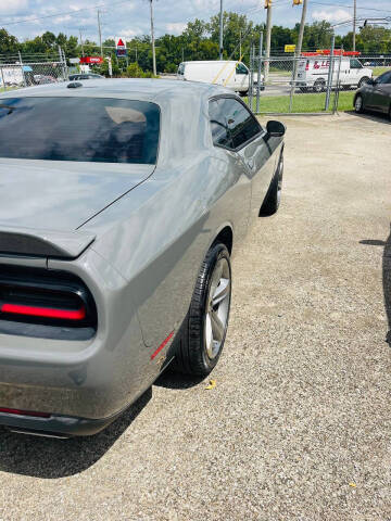 2019 Dodge Challenger SXT