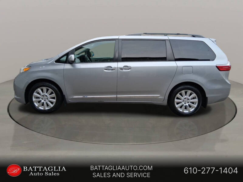 2017 Toyota Sienna