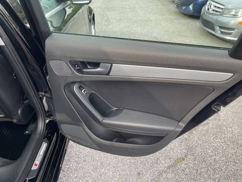 2015 Audi A4 2.0T quattro Premium Plus
