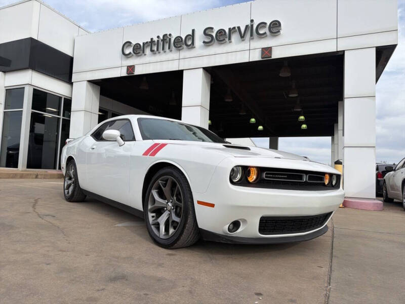 2016 Dodge Challenger SXT