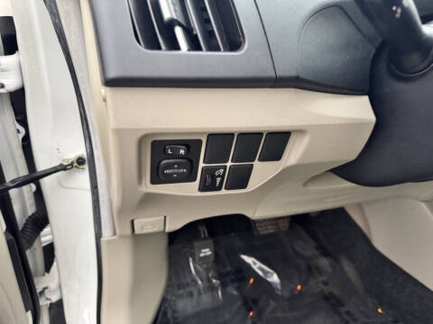 2013 Toyota Prius Five