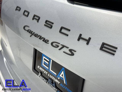 2016 Porsche Cayenne GTS