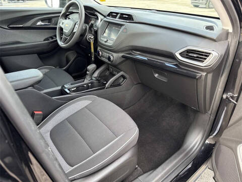 2023 Chevrolet TrailBlazer LS