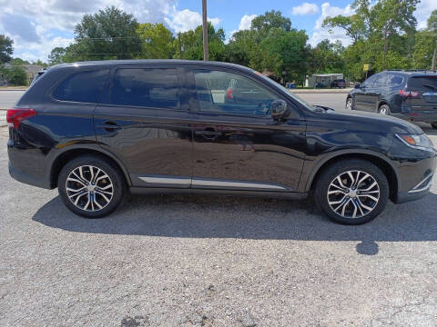 2016 Mitsubishi Outlander ES