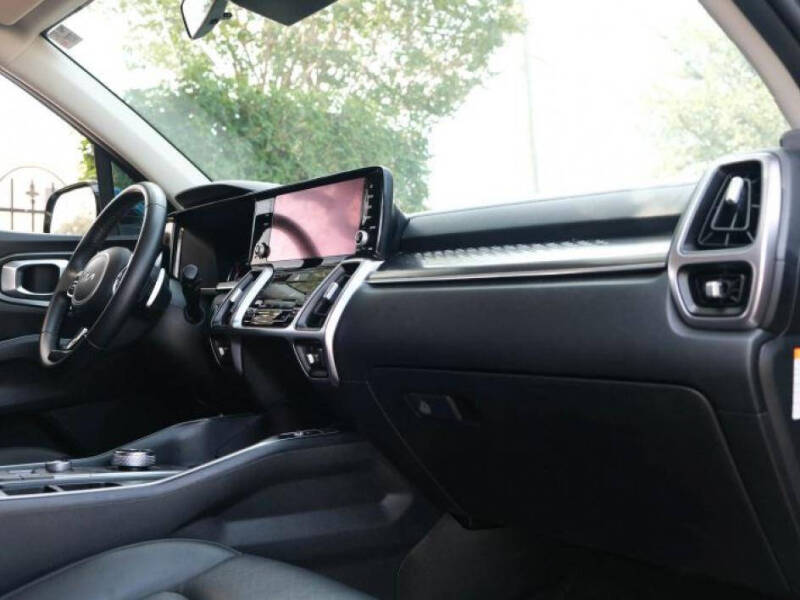 2022 Kia Sorento Hybrid S