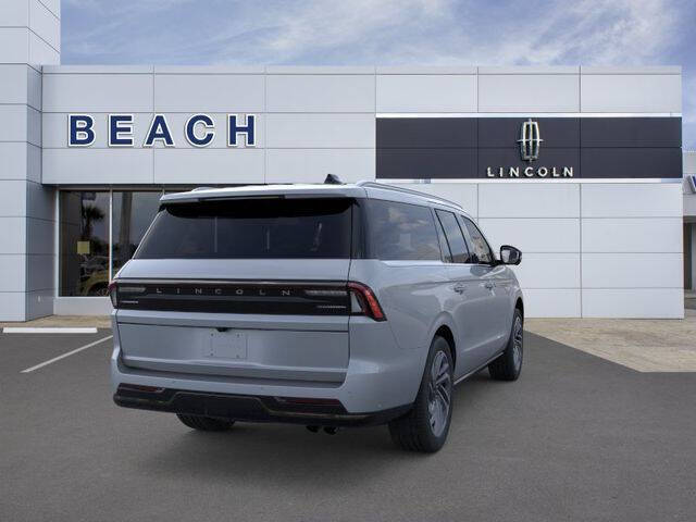 2026 Lincoln Navigator L Reserve