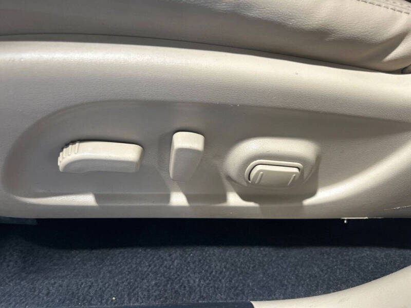 2020 Nissan Pathfinder Platinum