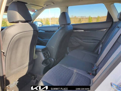 2025 Kia Seltos X-Line