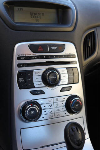 2010 Hyundai Genesis Coupe 2.0T