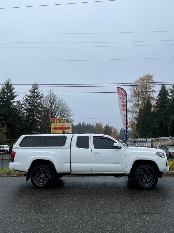 2020 Toyota Tacoma SR5 V6