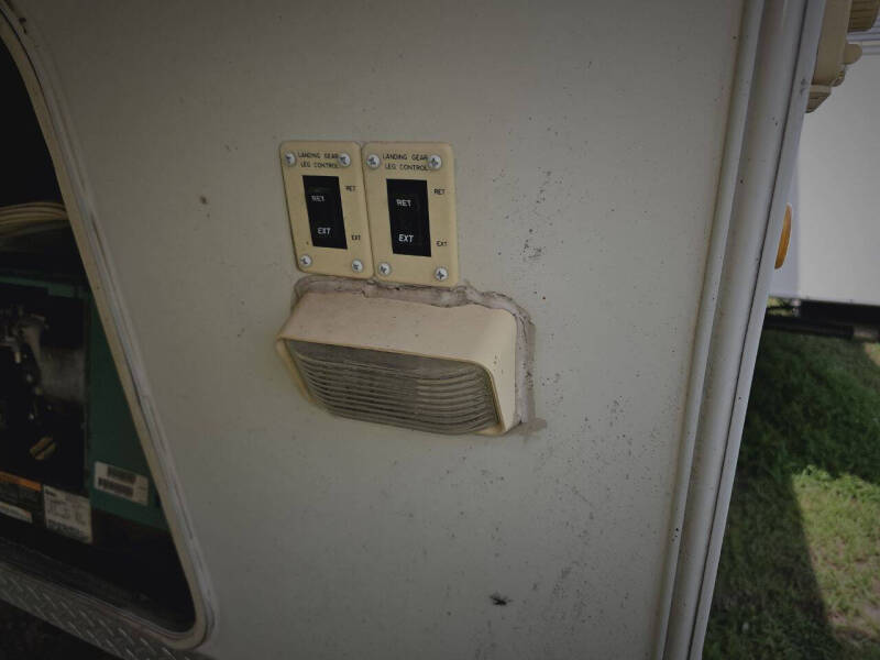 2003 Dutchmen 35SRV Camper