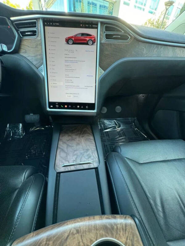 2019 Tesla Model X Long Range