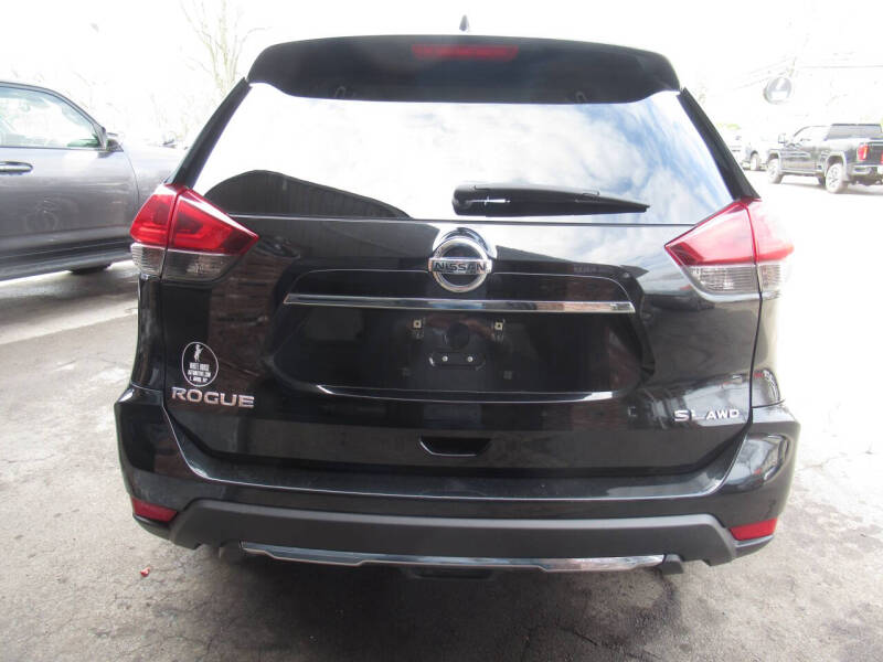 2018 Nissan Rogue